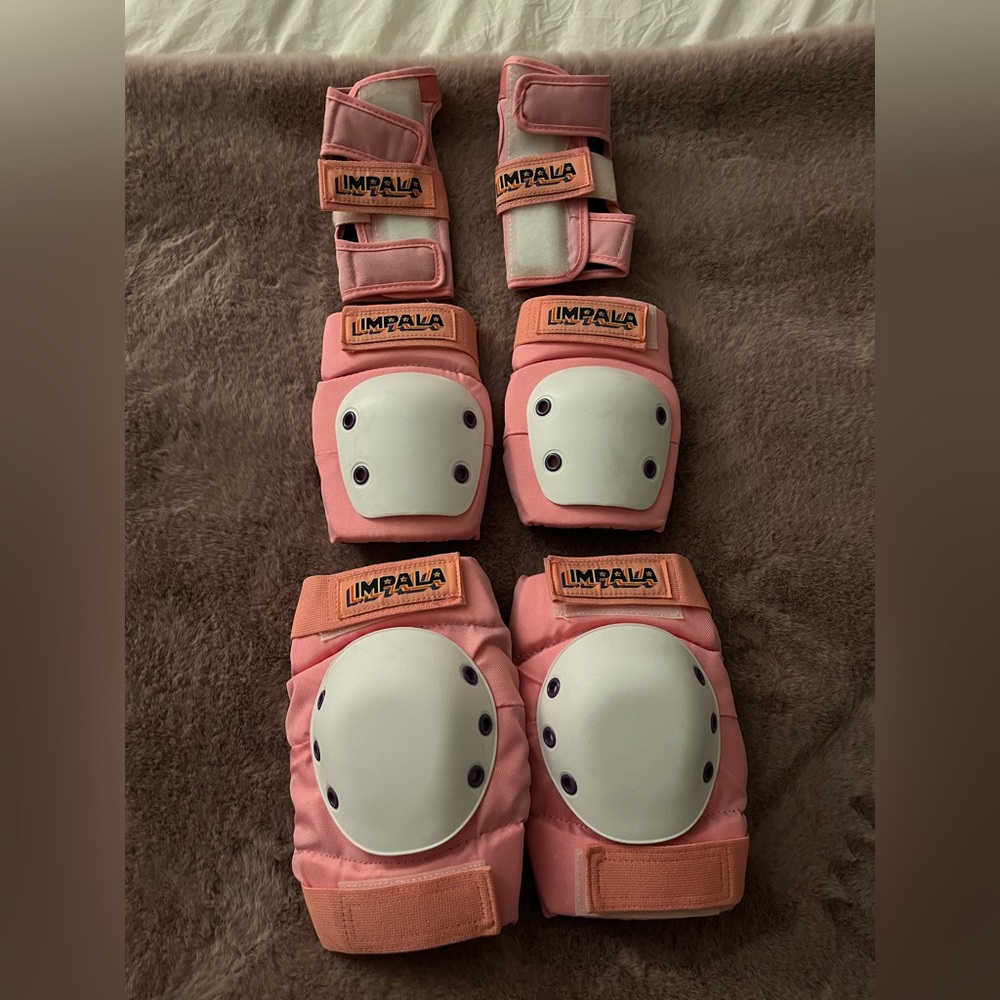 Impala skates pads